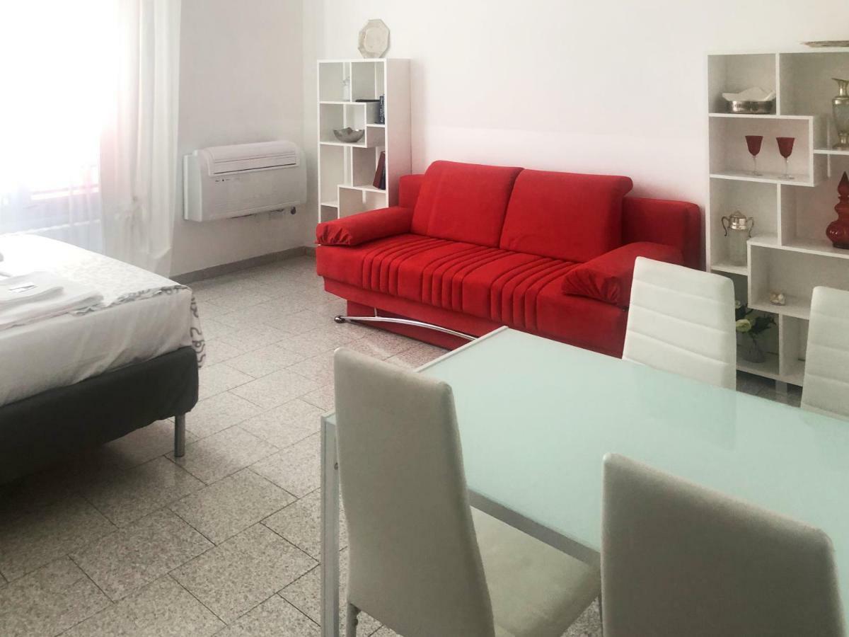 Tourist House Bologna - Fringe - Self Check-In Apartment Екстериор снимка