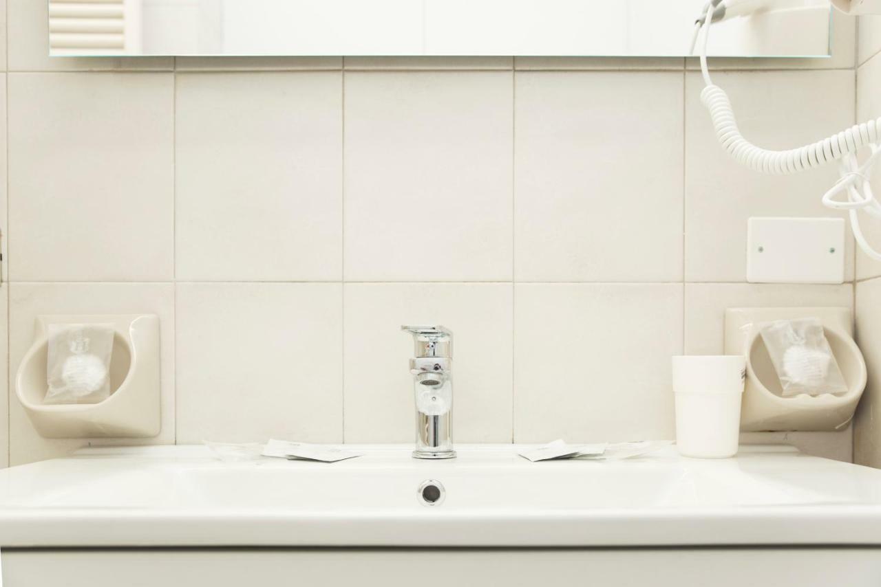 Tourist House Bologna - Fringe - Self Check-In Apartment Екстериор снимка